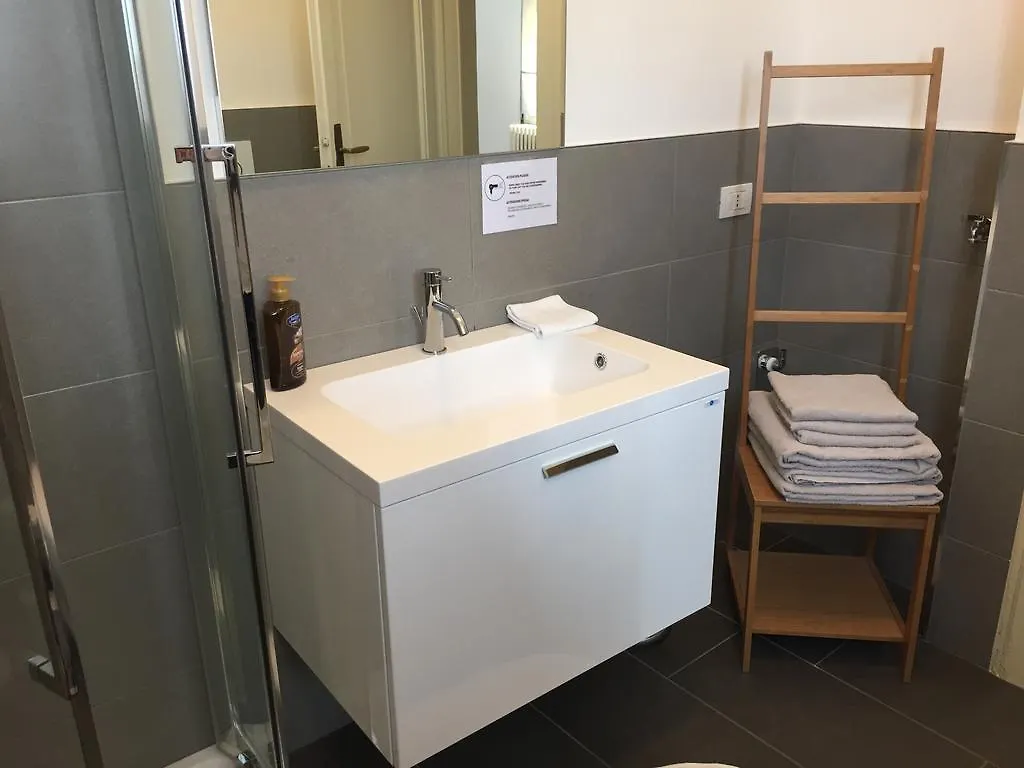 B&B Bonjour Bergamo 2*,