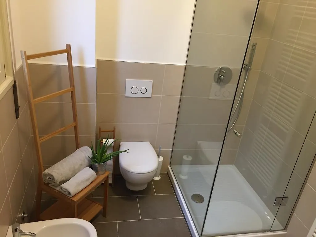 B&B Bonjour Bergamo 2*,  Italy