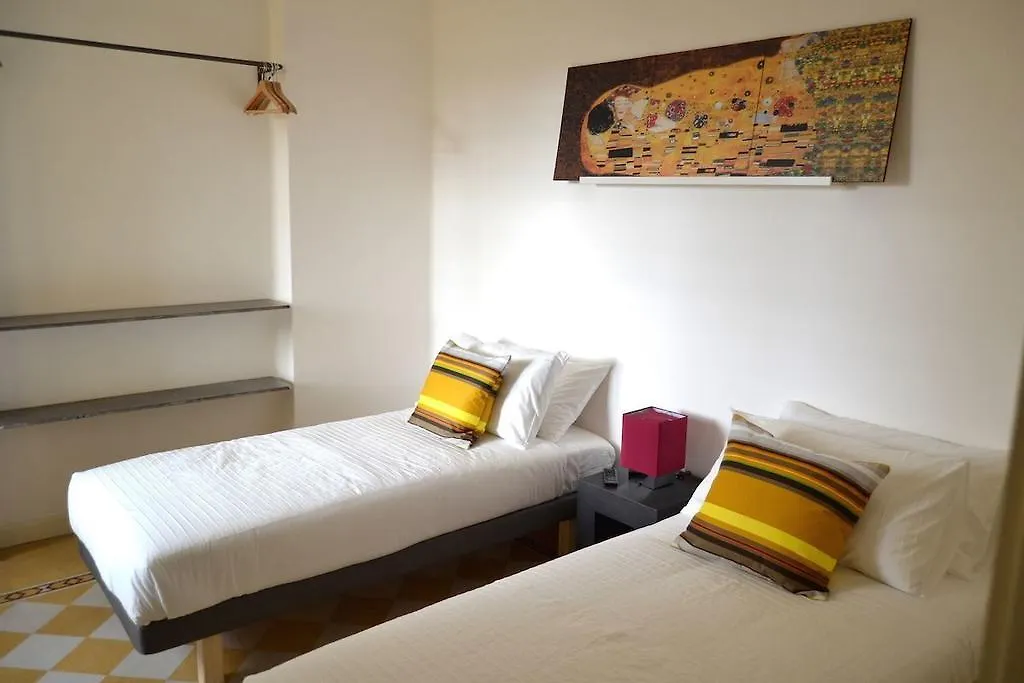 B&B Bonjour Bergamo Italy