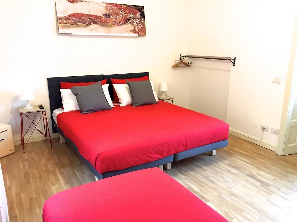 B&B Bonjour Bergamo Italy